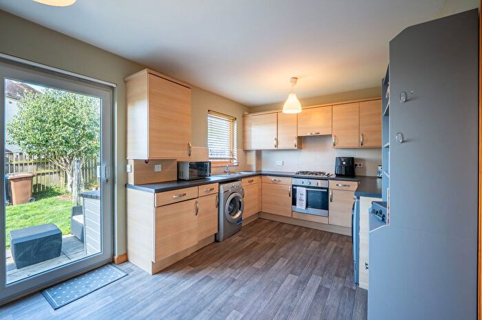 3 Bedroom Terraced House For Sale In Cameron Drive, Kirkcaldy, KY1