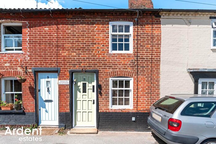 2 Bedroom Terraced House For Sale In North Street, Maldon, CM9