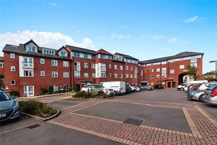2 Bedroom Flat For Sale In Wolverhampton Road, Stafford, Staffordshire, ST17