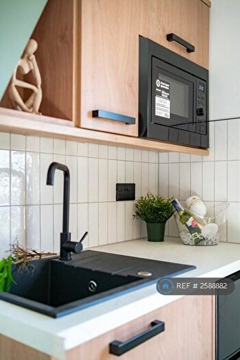 1 Bedroom Flat To Rent In Preston, Preston, PR1