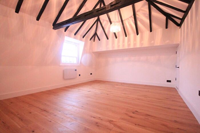 1 Bedroom Flat To Rent In Old House, Shenfield Road, Brentwood, Essex, CM15