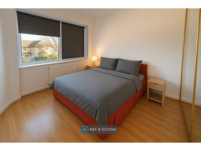 5 Bedroom Semi-Detached House To Rent In Long Drive, London, W3