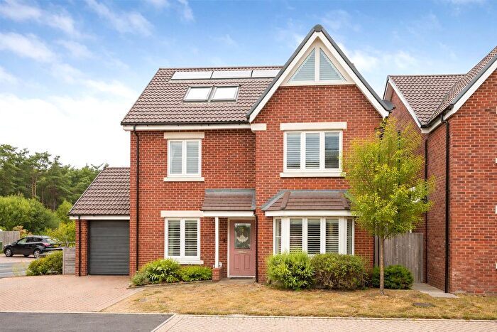 5 Bedroom Detached House For Sale In Heatherfields Way, Whitehill, Bordon, Hampshire, GU35