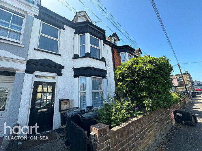 4 Bedroom Terraced House To Rent In Meredith Road, Clacton-on-Sea, CO15