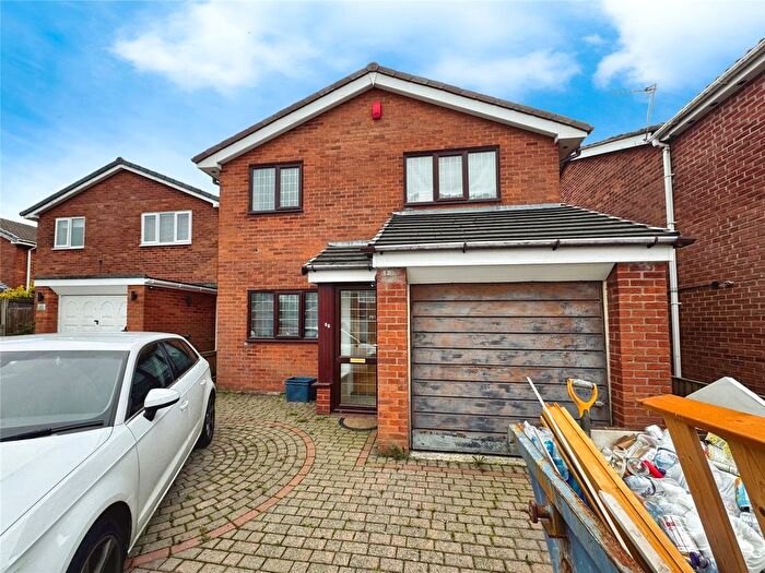 3 Bedroom Detached House For Sale In Turnberry, Skelmersdale, Lancashire, WN8