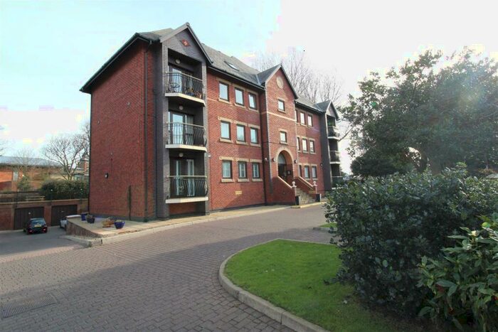 2 Bedroom Apartment To Rent In Millennium Court, College Road, Crosby, L23