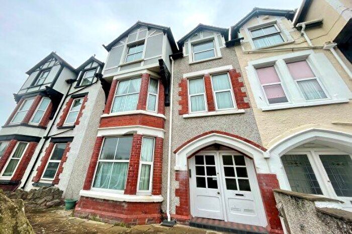 2 Bedroom Flat To Rent In Lloyd Street, Llandudno, LL30