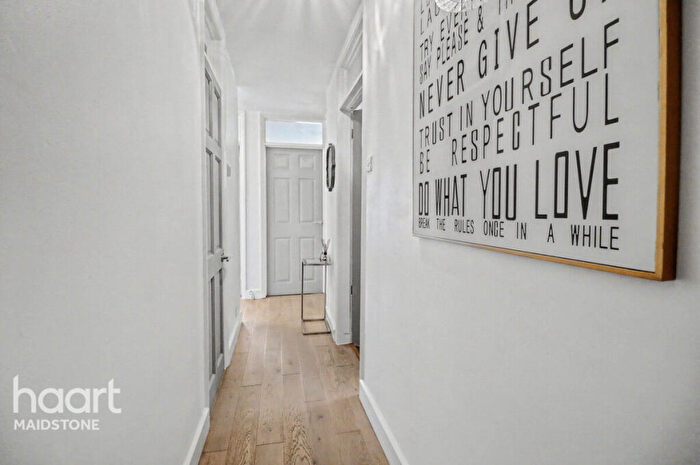 1 Bedroom Apartment For Sale In Union Street, Maidstone, ME14