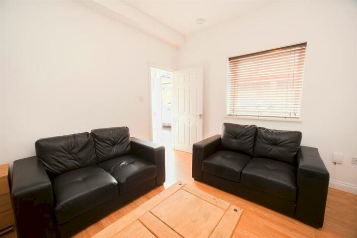 2 Bedroom Apartment To Rent In Fenham Road, Fenham, Newcastle Upon Tyne, NE4