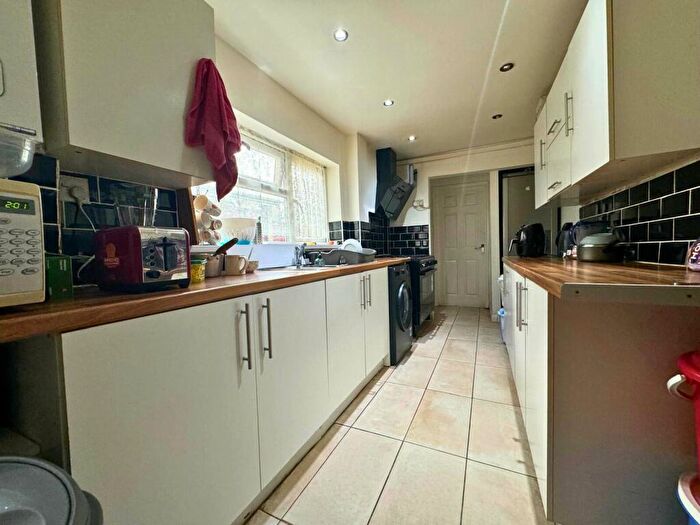 3 Bedroom Terraced House For Sale In Burlington Road, West Bromwich, B70