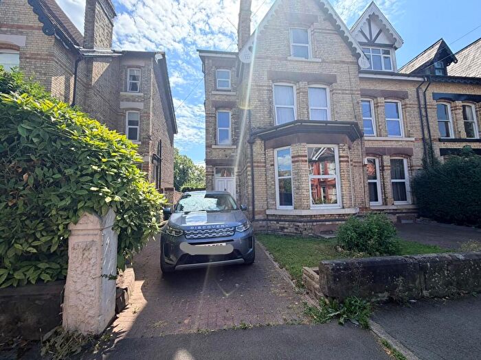 2 Bedroom Flat To Rent In Clarendon Road, Garston, Liverpool, Merseyside., L19