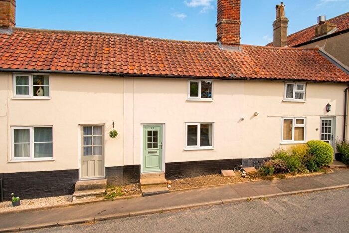 2 Bedroom Terraced House For Sale In Melton Road, Wymondham, NR18