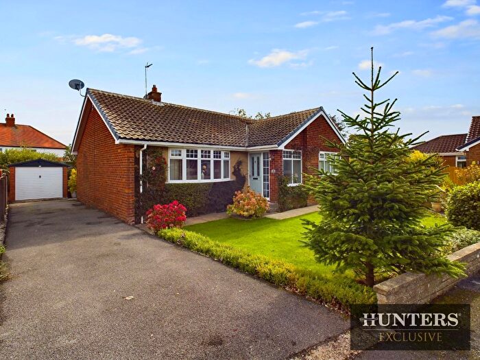 3 Bedroom Detached Bungalow For Sale In Ewden Close, Filey, YO14