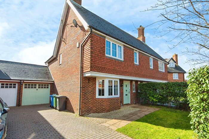 3 Bedroom Semi Detached House For Sale In Austen Drive, Winwick, Warrington, WA2