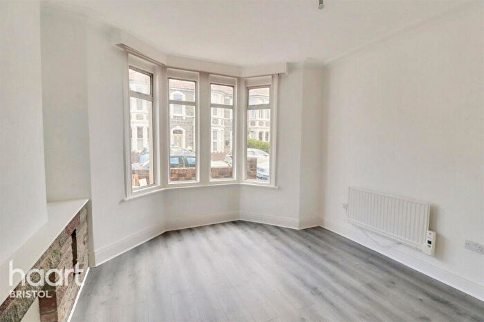 4 Bedroom Terraced House To Rent In Seymour Road, Bristol, BS16
