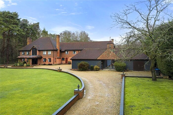7 Bedroom Equestrian Property For Sale In Brookwood, Woking, Surrey, GU24