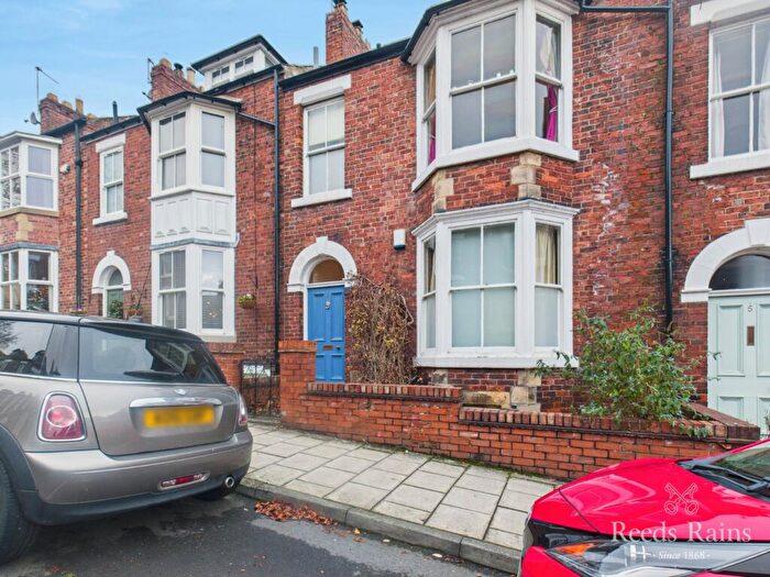 4 Bedroom Terraced House To Rent In The Avenue, Durham, DH1