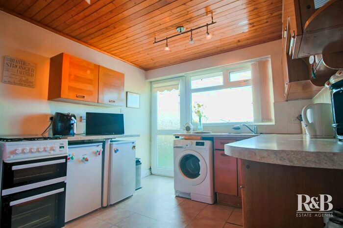 3 Bedroom Detached Bungalow For Sale In Hexham Road, Morecambe, LA4