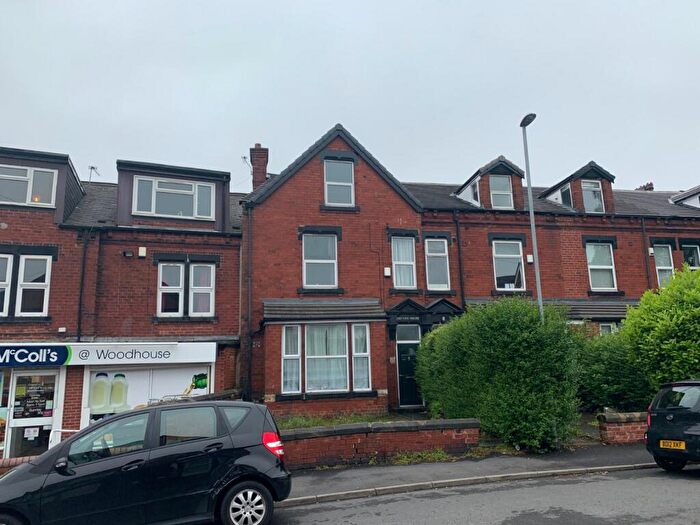 6 Bedroom Terraced House To Rent In Lucas Place, Leeds, West Yorkshire, LS6