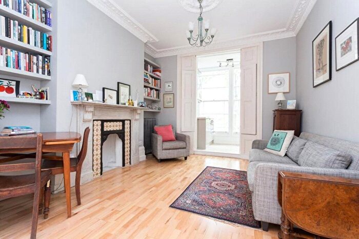 1 Bedroom Apartment To Rent In Englefield Road, London, N1