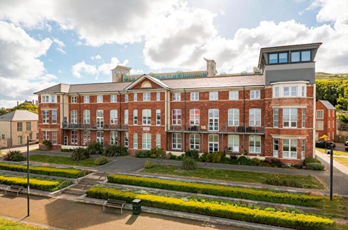 1 Bedroom Apartment For Sale In Beresford House, Portland, DT5