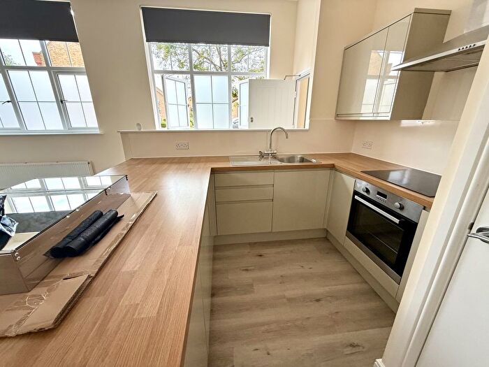 1 Bedroom Flat To Rent In Esparto Way, Dartford, Kent, DA4