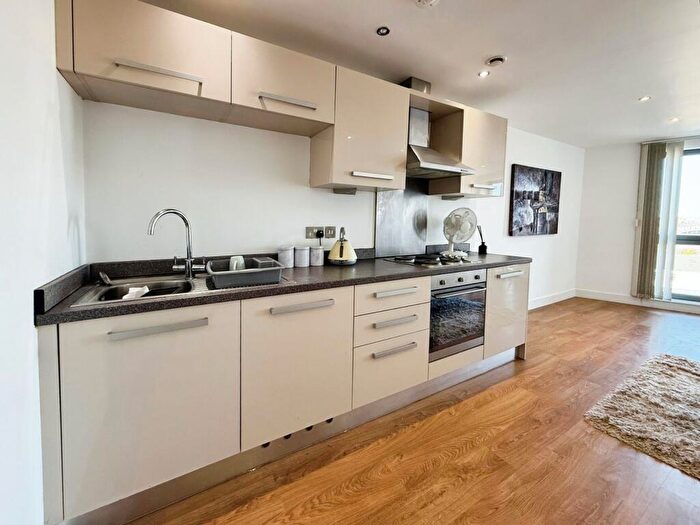 Flat To Rent In Echo Central Two, Cross Green Lane, Leeds, West Yorkshire, LS9