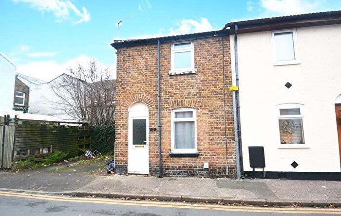 1 Bedroom Terraced House For Sale In Victoria Street, Sheerness, ME12