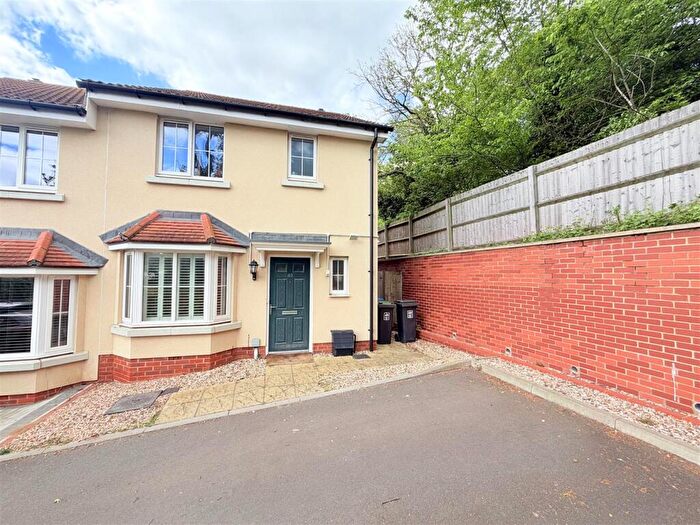 3 Bedroom Semi-Detached House For Sale In Wagtail Drive, Stowmarket, IP14