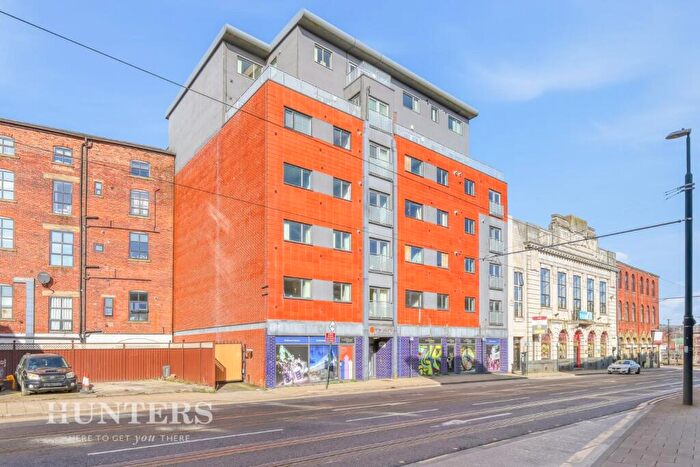 2 Bedroom Apartment To Rent In Union Street, Oldham, OL1