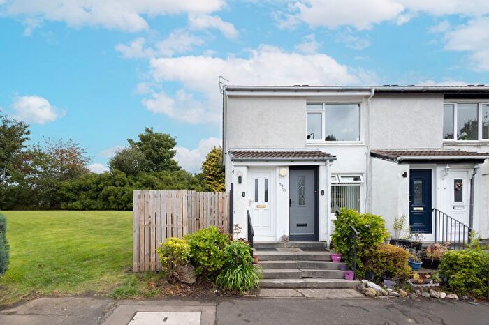 1 Bedroom Flat For Sale In Invergarry Quadrant, Deaconsbank, G46