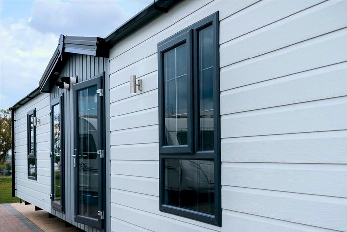2 Bedroom Lodge For Sale In Carters Hill Park, Carters Hill, Billingbear, Wokingham, RG40