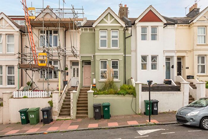 4 Bedroom Terraced House For Sale In Brading Road, Brighton, BN2