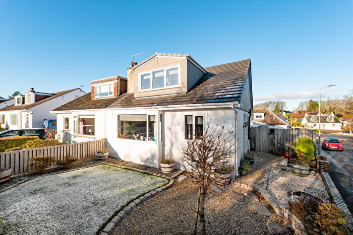 3 Bedroom Semi Detached House For Sale In Alnwick Drive, Eaglesham, G76