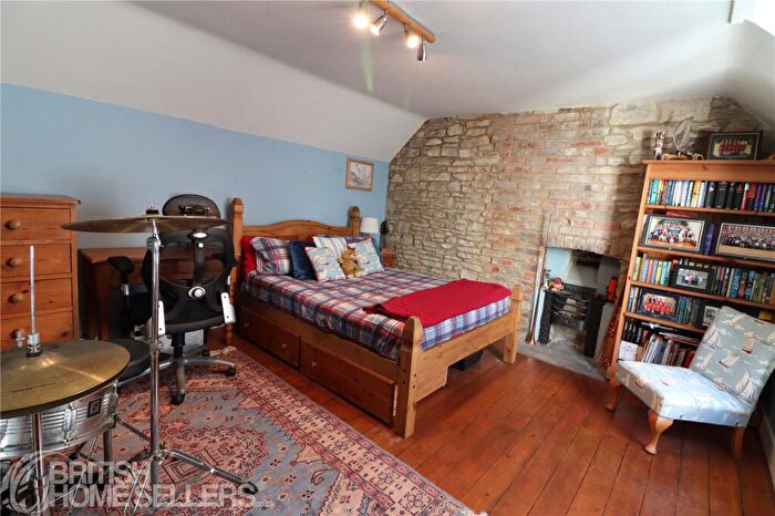 4 Bedroom House For Sale In High Street, Swanage, Dorset, BH19 - Photo 8
