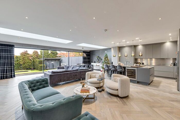 5 Bedroom Semi Detached House For Sale In Menelik Road, West Hampstead, NW2