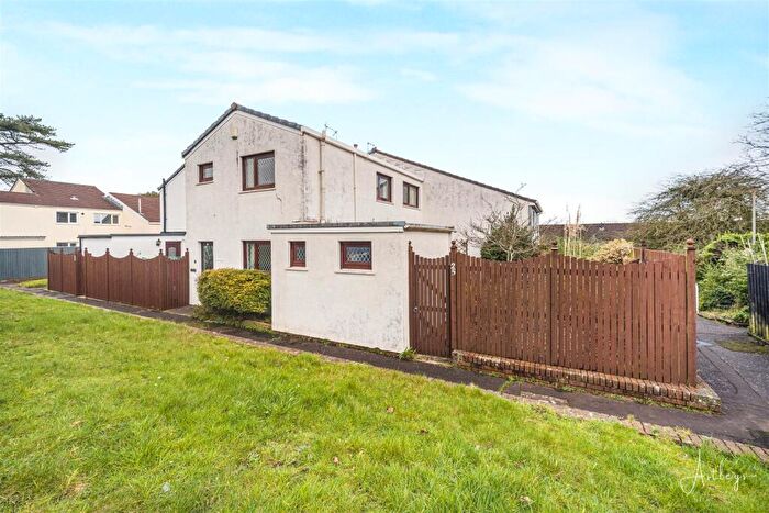 3 Bedroom Semi-Detached House For Sale In Baywood Avenue, West Cross, Swansea, SA3