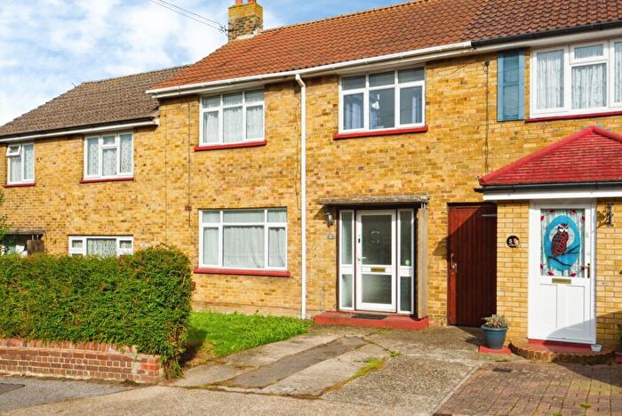 3 Bedroom Terraced House For Sale In Bristol Road, Canterbury, Kent, CT1