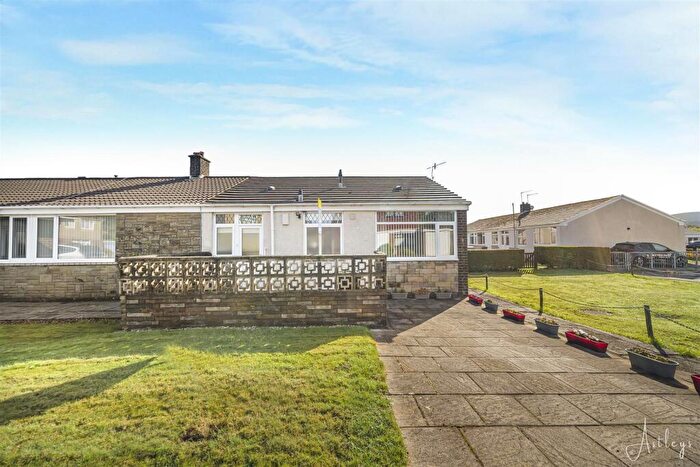 2 Bedroom Semi-Detached Bungalow For Sale In The Sinnatts, Neath, SA10