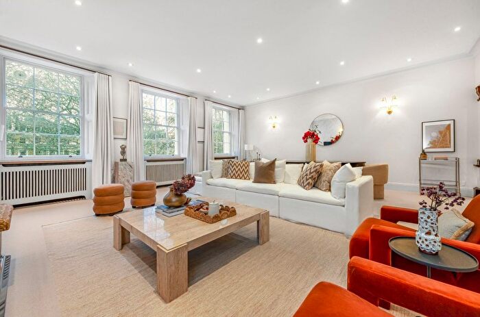 3 Bedroom Flat To Rent In Hyde Park Square, Hyde Park, W2