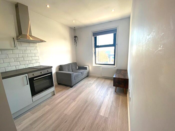 1 Bedroom Apartment To Rent In High Road, Tottenham, London, N17