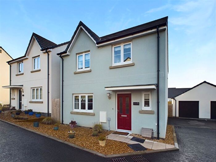 4 Bedroom Detached House For Sale In Trevarner Meadow, Wadebridge, PL27