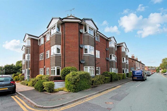 2 Bedroom Apartment To Rent In South Street, Alderley Edge, SK9