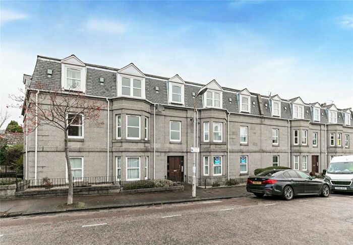 2 Bedroom Flat To Rent In Stanley Street, Aberdeen, AB10