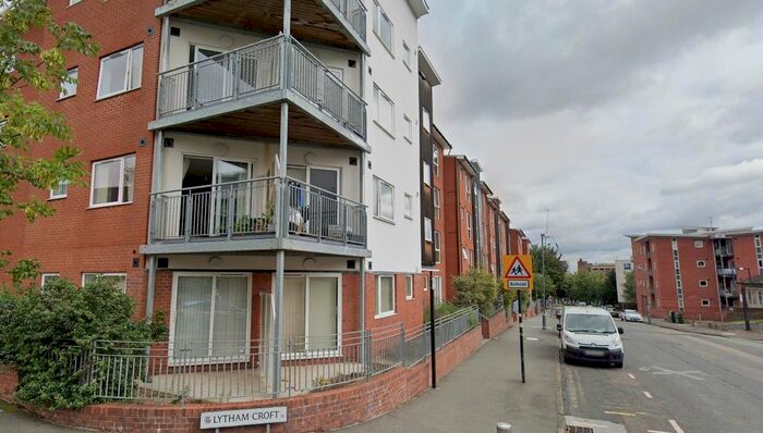 2 Bedroom Flat To Rent In Great Colmore Street, Birmingham, B15