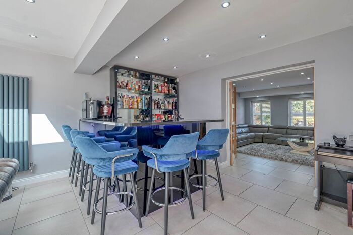 5 Bedroom Detached House For Sale In St. Nicolas Gardens, Birmingham, B38