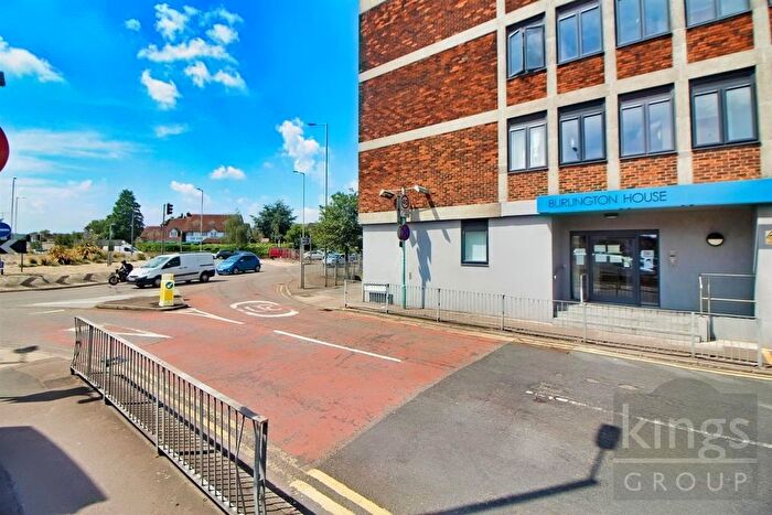 2 Bedroom Flat For Sale In Burlington House, Swanfield Road, Waltham Cross, EN8