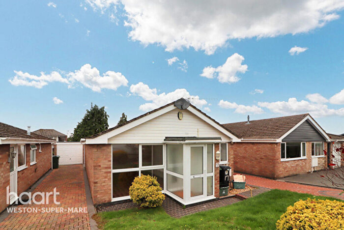 2 Bedroom Bungalow For Sale In Burrington Avenue, Weston-Super-Mare, BS24