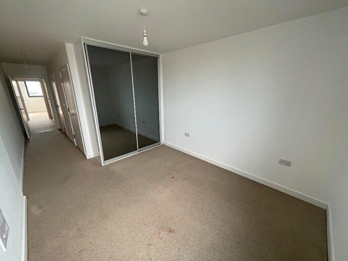 2 Bedroom Apartment To Rent In Verney Road, London, SE16