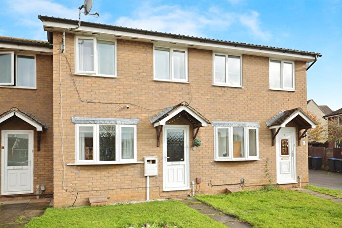 2 Bedroom Semi Detached House For Sale In Chepstow Close, Northampton, NN5